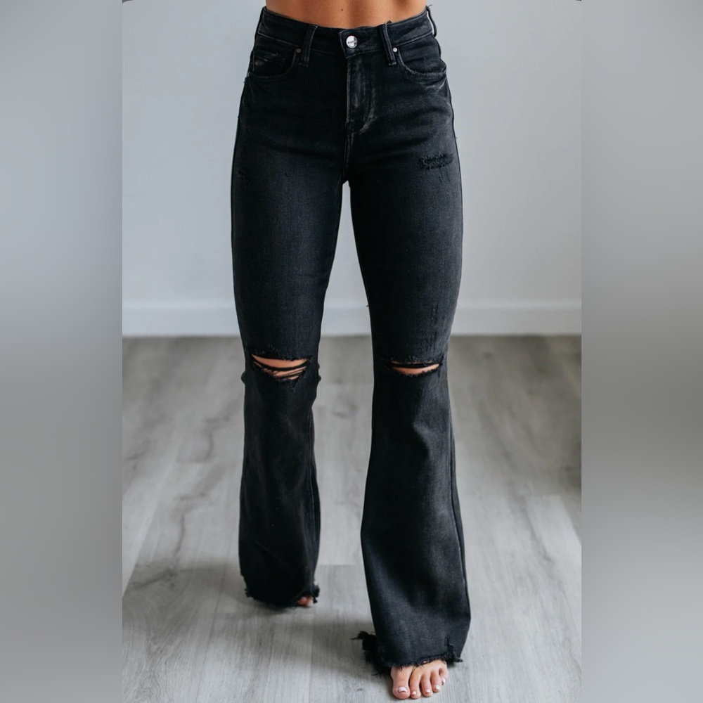 Black Flare Risen Jeans